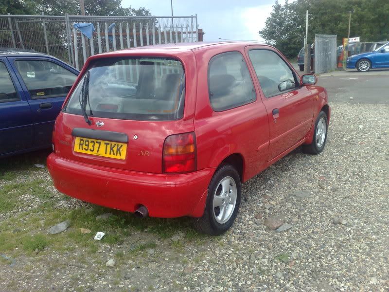 Red Micra