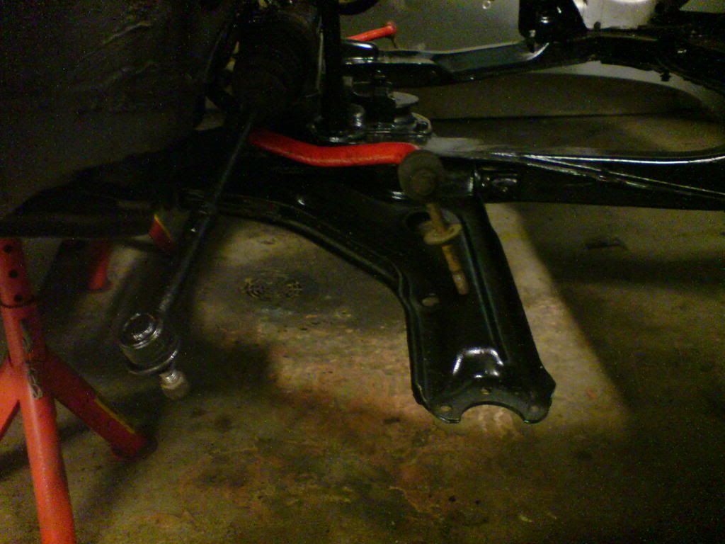http://i268.photobucket.com/albums/jj2/zero9000/projekt%20bilen/mladsubframe.jpg