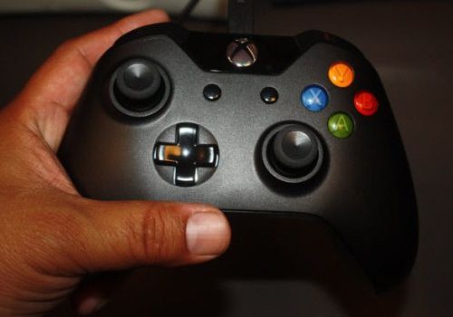 xbone_pad_colored_buttons_zpse535354a.jpg