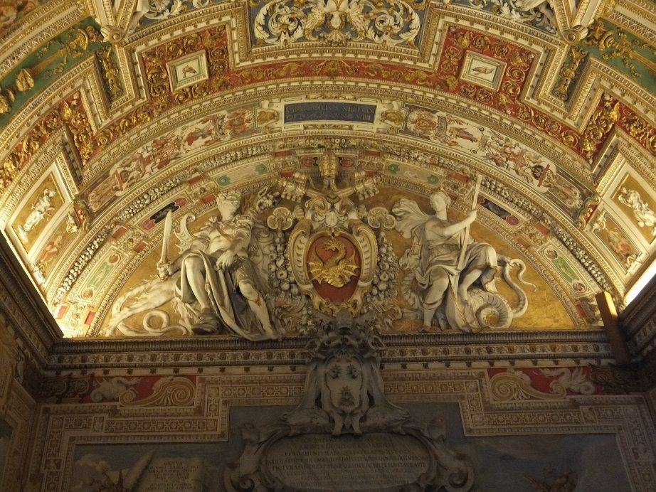 VaticanMuseum_zpsf5cfc432.jpg