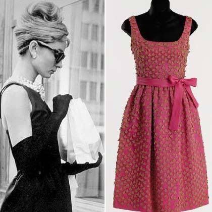 Don't you just love this Audrey Hepburn dress I wish to have this style for