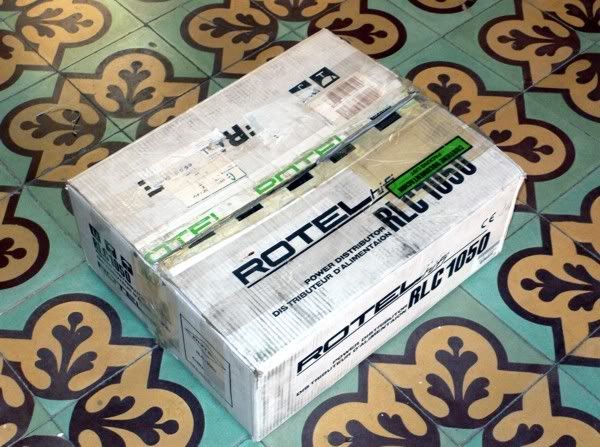 RotelRLC-1050caja.jpg