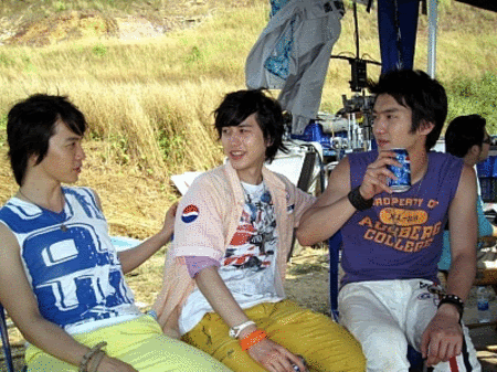 donghae, kyuhyun, &amp; siwon; pepsi. Pictures, Images and Photos
