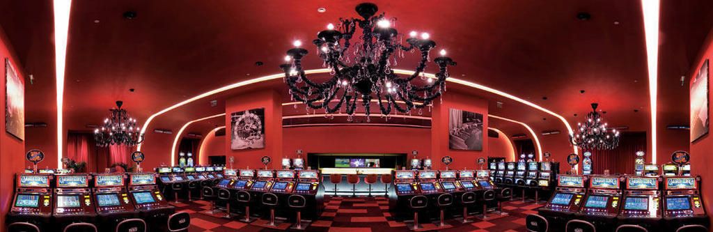  photo casino1.jpg