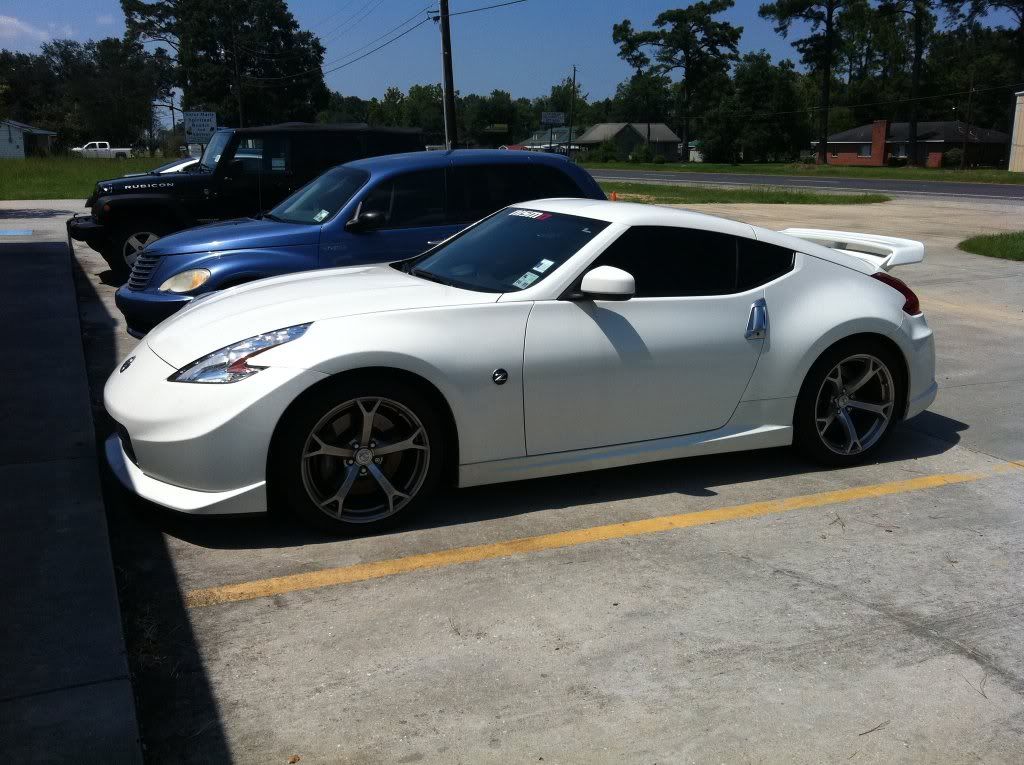 White nissan 370z nismo for sale