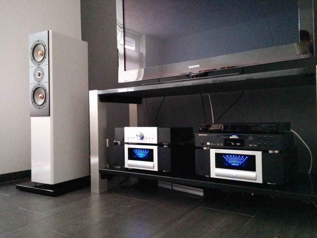 Post hier foto's en specs van je home cinema! deel 48 audio en ...