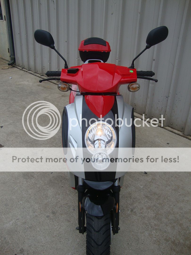 2012 Bright Red 150cc Gas Scooter Moped 149cc 12 Rims ABS Disc Brake 