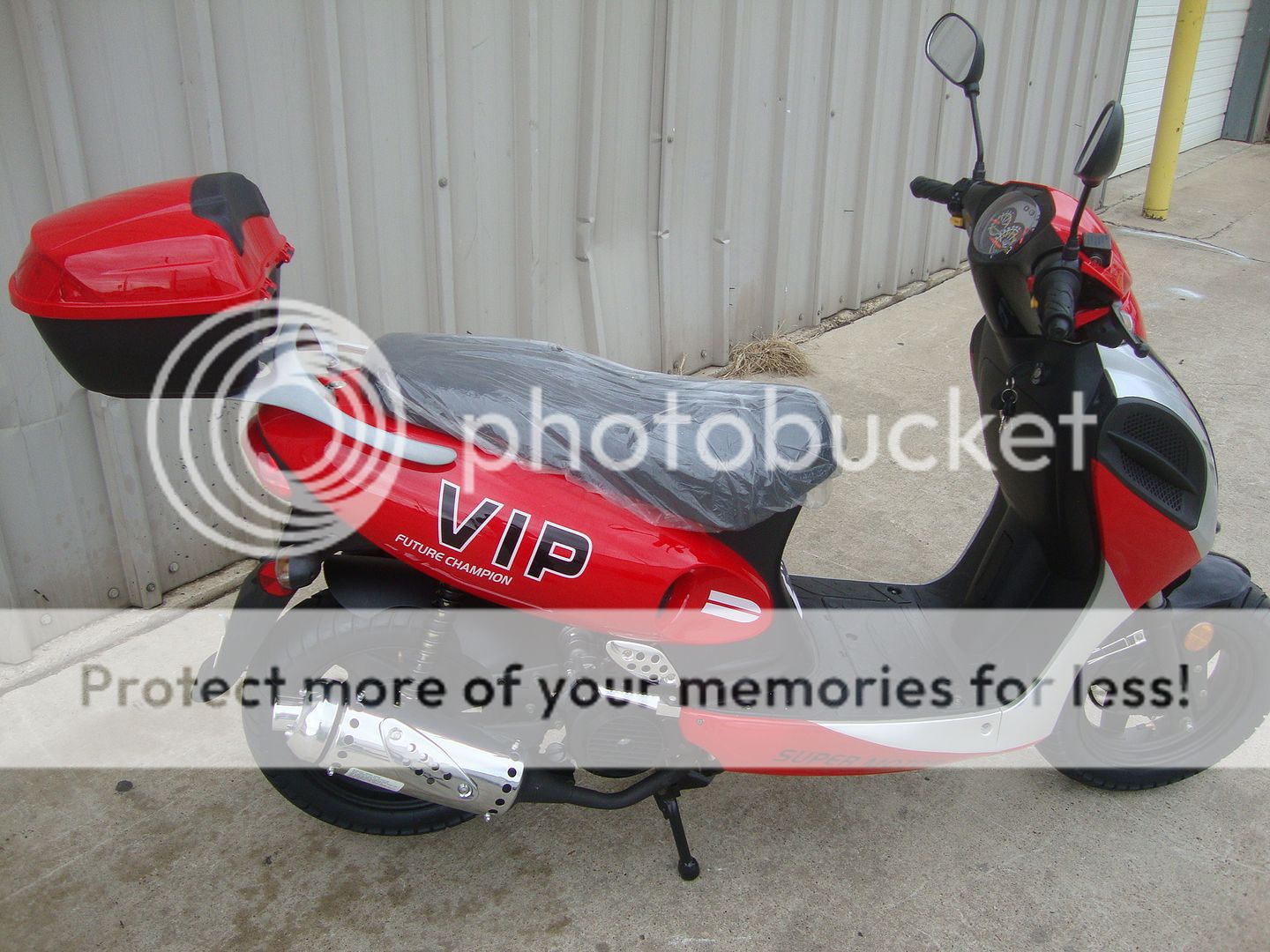 2012 Bright Red 150cc Gas Scooter Moped 149cc 12 Rims ABS Disc Brake 